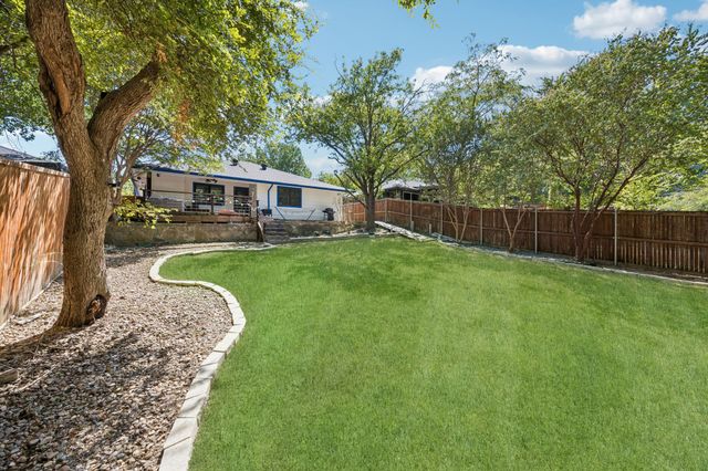2749 Buna Drive, Dallas, TX 75211