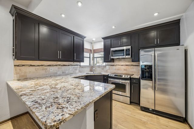 2749 Buna Drive, Dallas, TX 75211