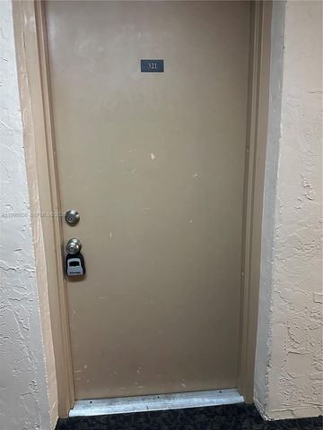 10001 W Atlantic Blvd 215, Coral Springs, FL 33071