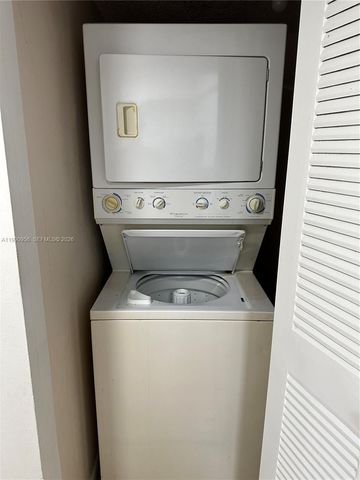 10001 W Atlantic Blvd 215, Coral Springs, FL 33071