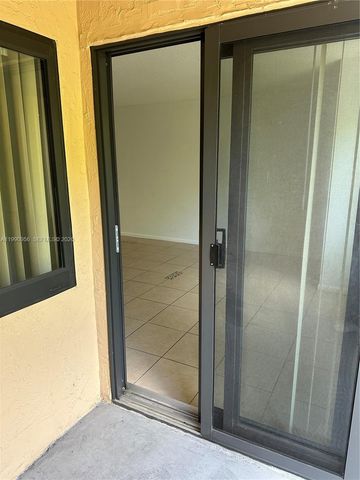 10001 W Atlantic Blvd 215, Coral Springs, FL 33071