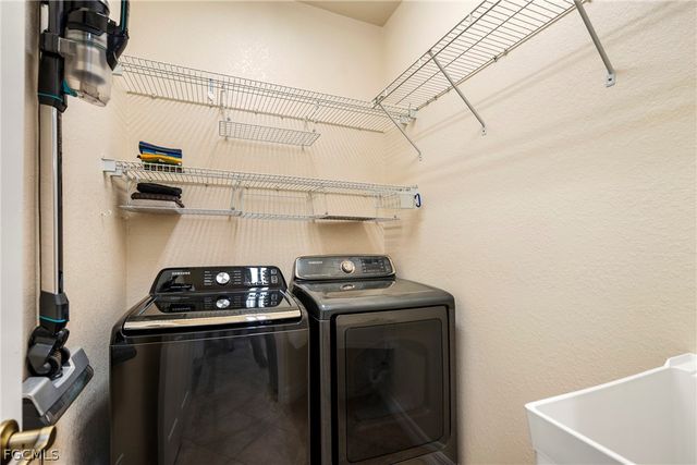 4436 SW 15th AVE, Cape Coral, FL 33914