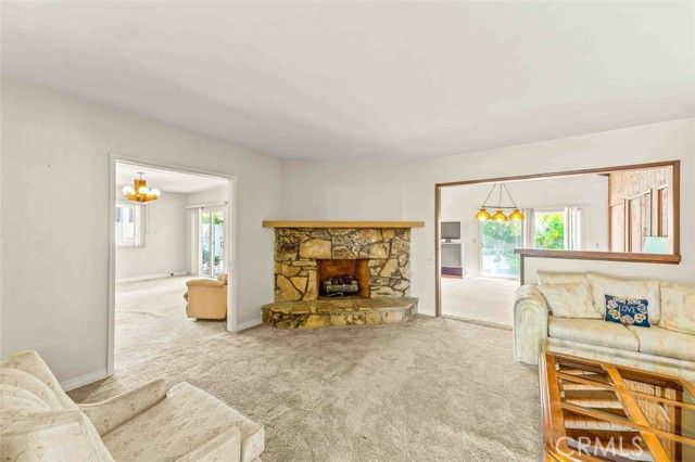 138 S Hacienda, Glendora, CA 91741