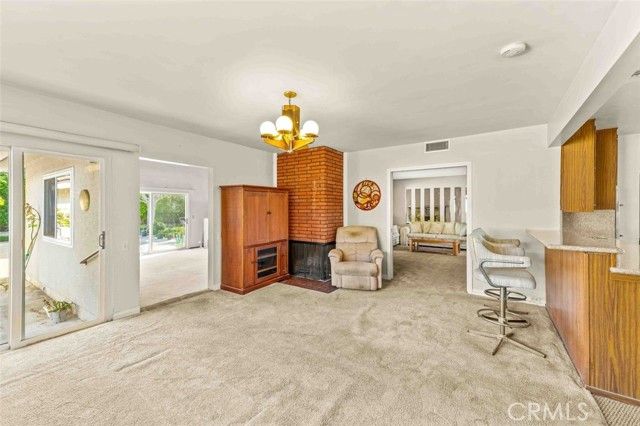 138 S Hacienda, Glendora, CA 91741