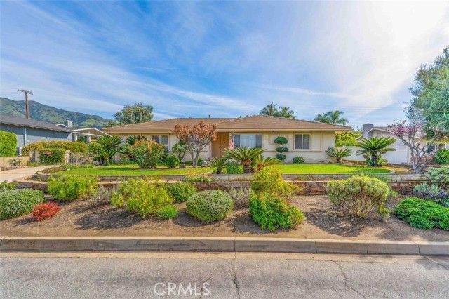 138 S Hacienda, Glendora, CA 91741