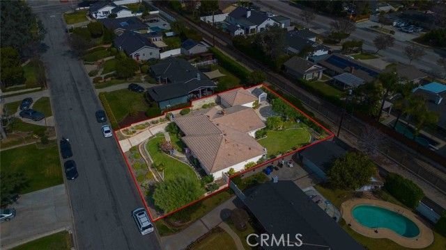 138 S Hacienda, Glendora, CA 91741