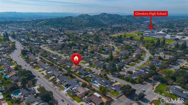 138 S Hacienda, Glendora, CA 91741