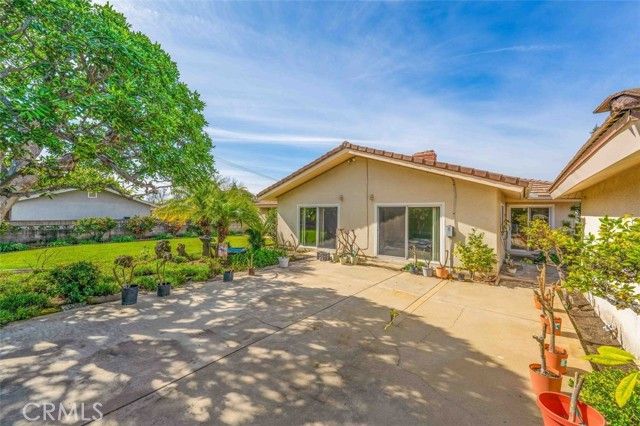 138 S Hacienda, Glendora, CA 91741