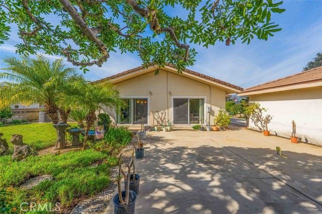 138 S Hacienda, Glendora, CA 91741