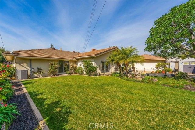 138 S Hacienda, Glendora, CA 91741
