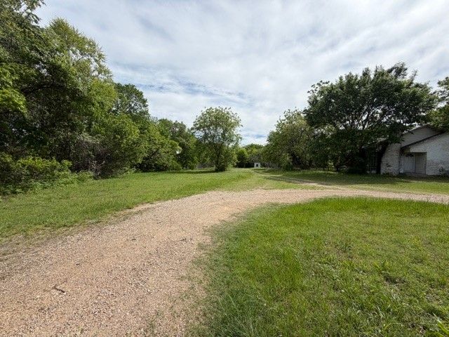 2612 S Interstate 35 E, Lancaster, TX 75146