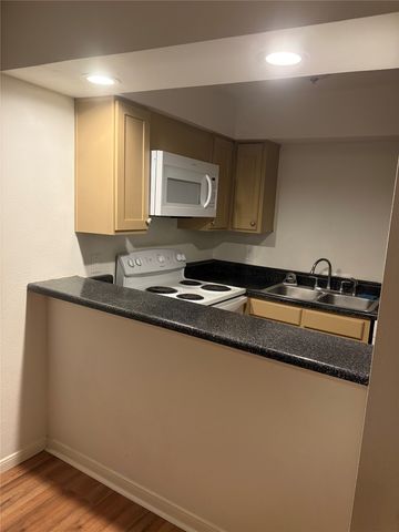 3022 Forest Lane 222, Dallas, TX 75234