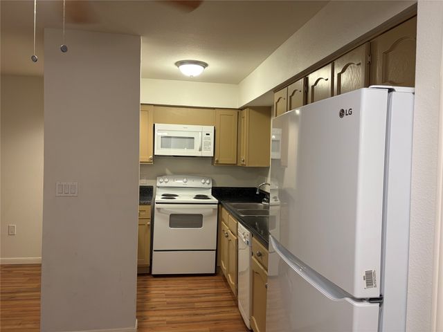 3022 Forest Lane 222, Dallas, TX 75234