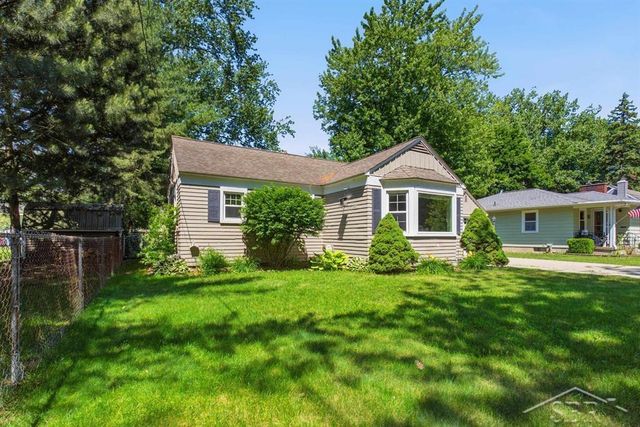 1405 Helen Street, Bay City, MI 48708