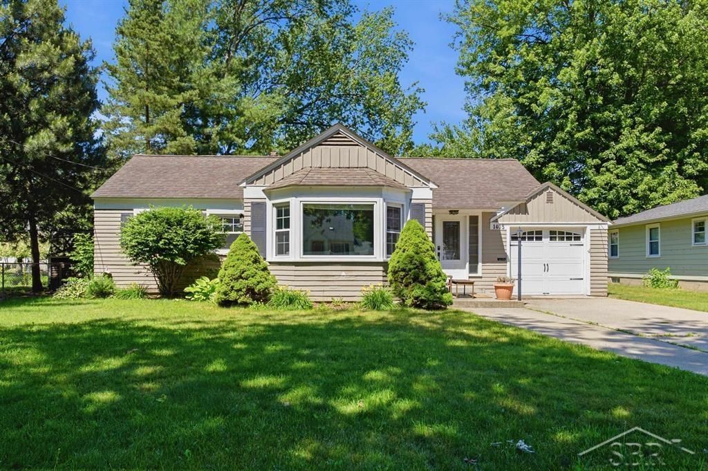 1405 Helen Street, Bay City, MI 48708