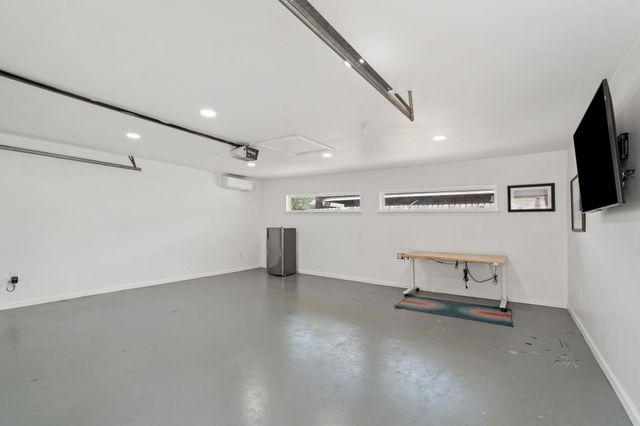 7902 Pagewood Lane, Houston, TX 77063