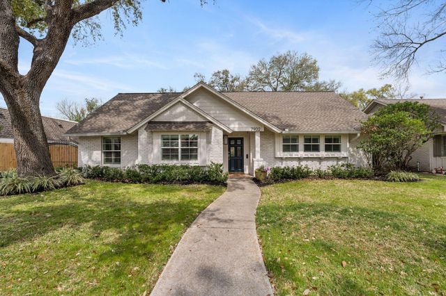 7902 Pagewood Lane, Houston, TX 77063