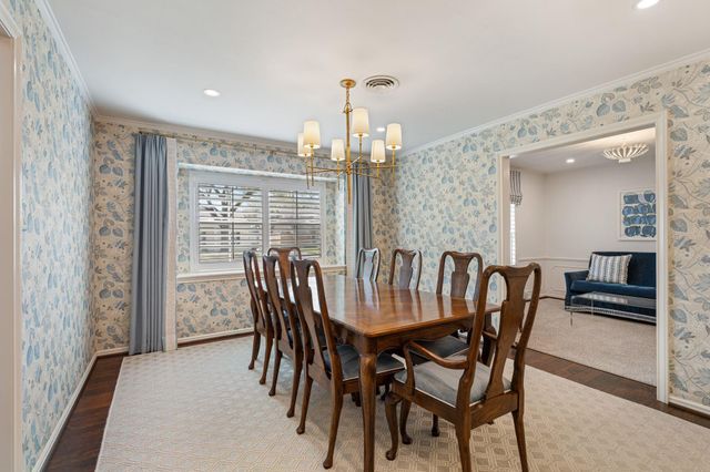 7902 Pagewood Lane, Houston, TX 77063