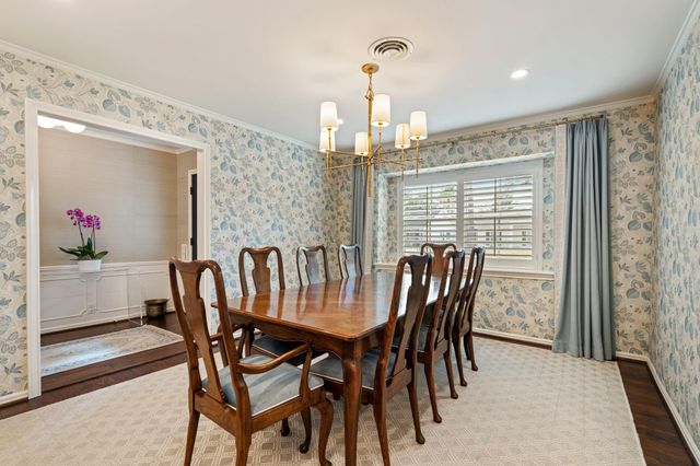 7902 Pagewood Lane, Houston, TX 77063