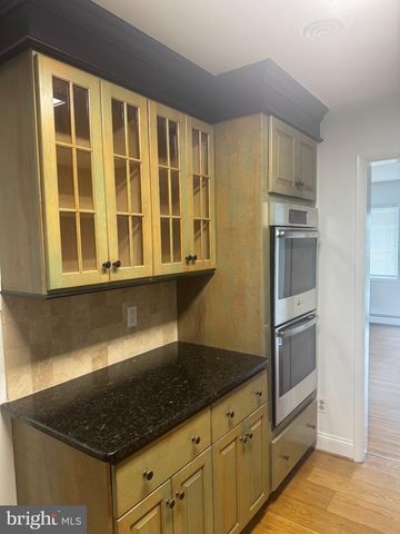 216 SUSSEX BLVD, Broomall, PA 19008