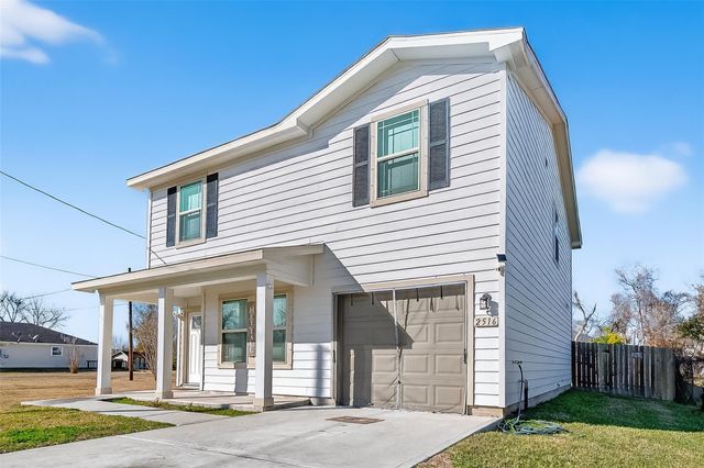 2516 Boss Street, La Marque, TX 77568