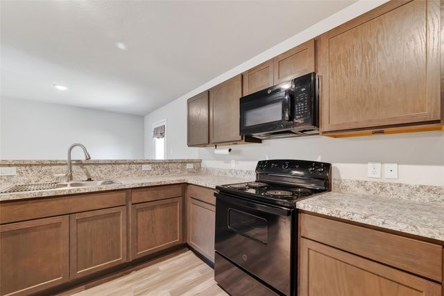 2516 Boss Street, La Marque, TX 77568