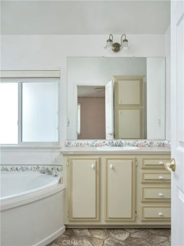 820 Farnsworth, Arroyo Grande, CA 93420