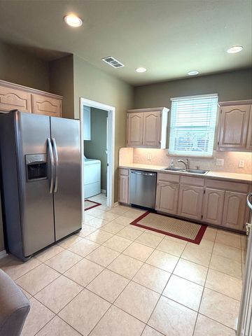 1332 Marchant Place, Lewisville, TX 75067