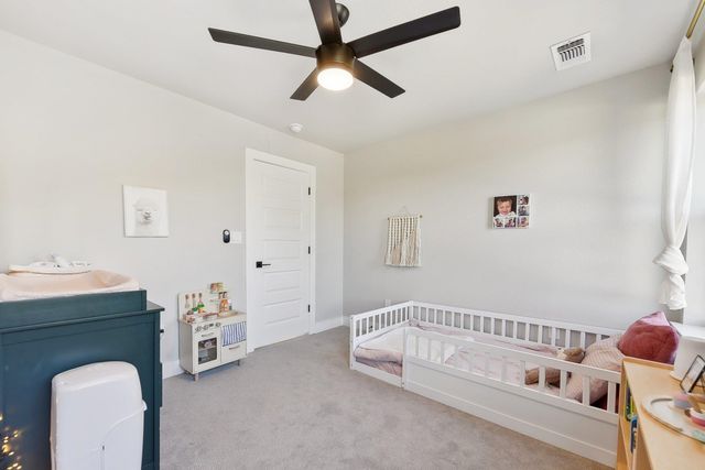 25 Woodacre DR, Wimberley, TX 78676