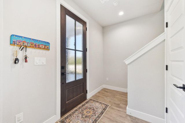 25 Woodacre DR, Wimberley, TX 78676