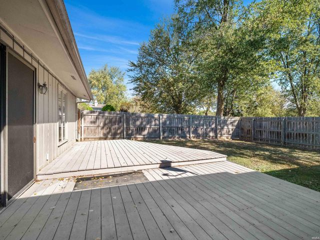 3210 Arrowwood Drive, Fort Wayne, IN 46815