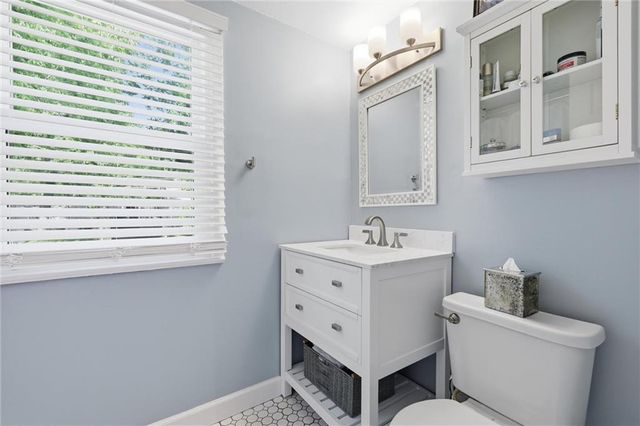 4824 W 78th Street, Prairie Village, KS 66208