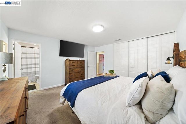 1280 Tulip Way, Livermore, CA 94551
