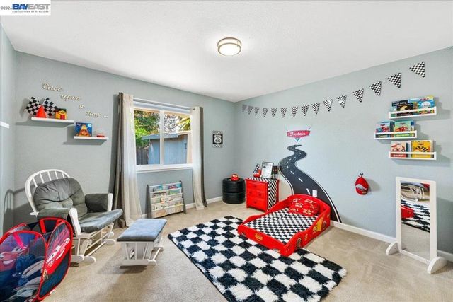 1280 Tulip Way, Livermore, CA 94551