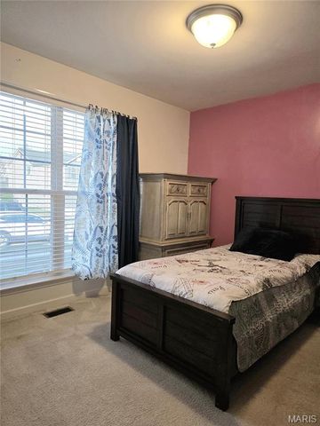 1796 Meade Court, Pacific, MO 63069