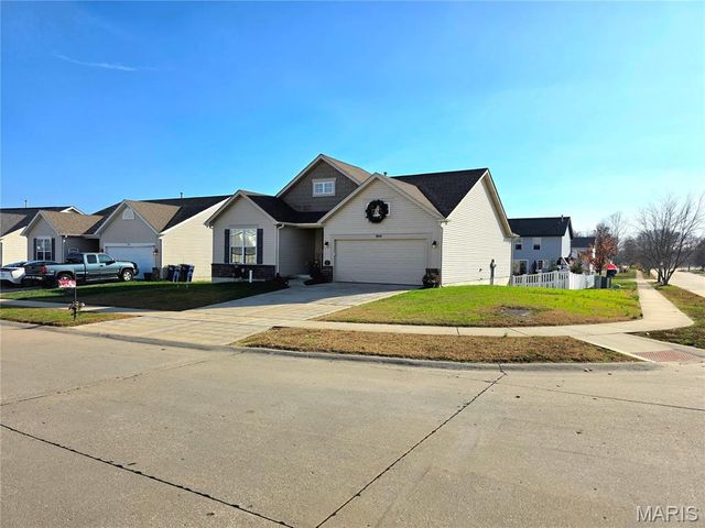 1796 Meade Court, Pacific, MO 63069
