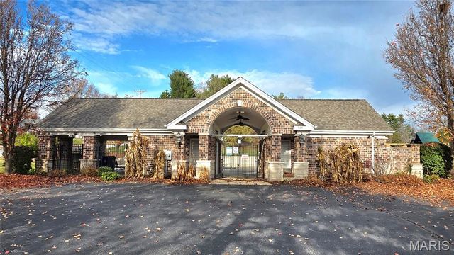 1796 Meade Court, Pacific, MO 63069