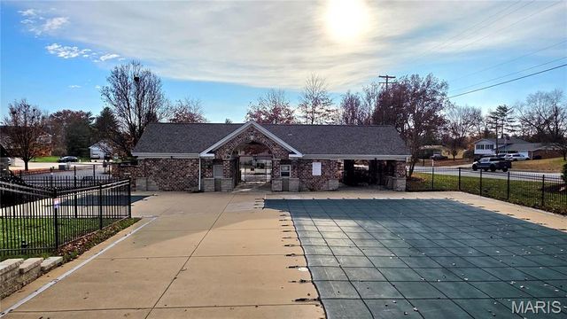 1796 Meade Court, Pacific, MO 63069