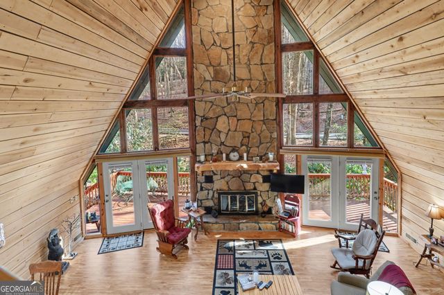 42 Lost Valley Drive, Dillard, GA 30537