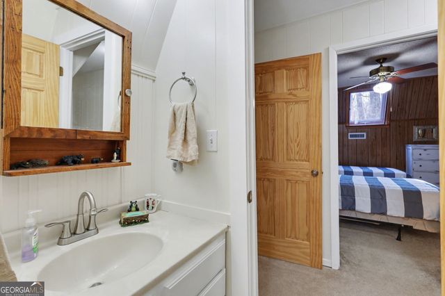 42 Lost Valley Drive, Dillard, GA 30537