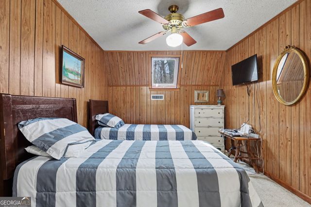 42 Lost Valley Drive, Dillard, GA 30537