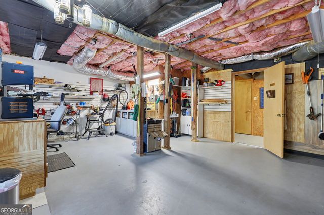 42 Lost Valley Drive, Dillard, GA 30537