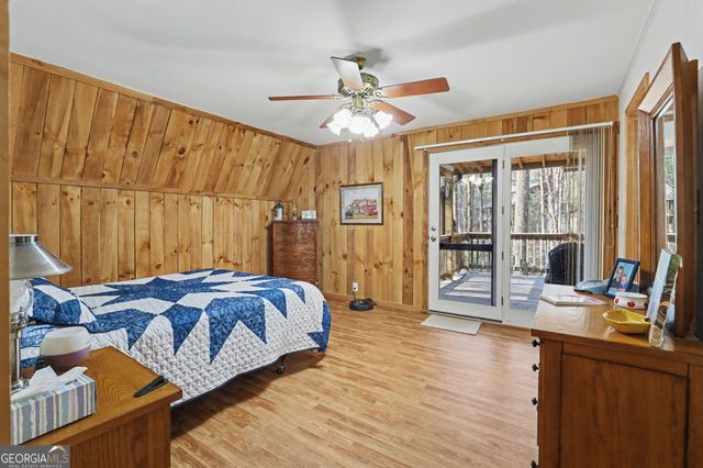 42 Lost Valley Drive, Dillard, GA 30537