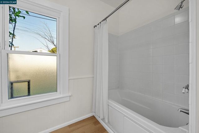 22820 22820 5th St, Hayward, CA 94541