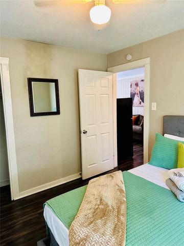 4210 Ennis Street 3, Houston, TX 77004