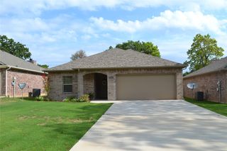 1009 Rice Street, Denison, TX 75020