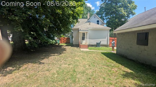 162 Perkins Street, Pontiac, MI 48342
