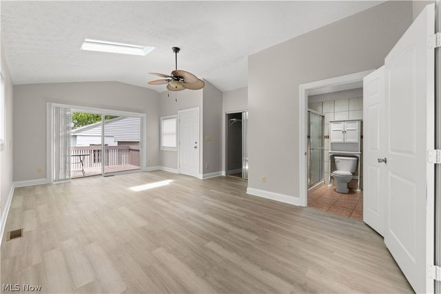 1053 Wyley Avenue, Akron, OH 44306