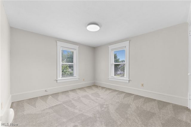 1053 Wyley Avenue, Akron, OH 44306