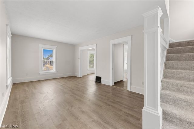 1053 Wyley Avenue, Akron, OH 44306